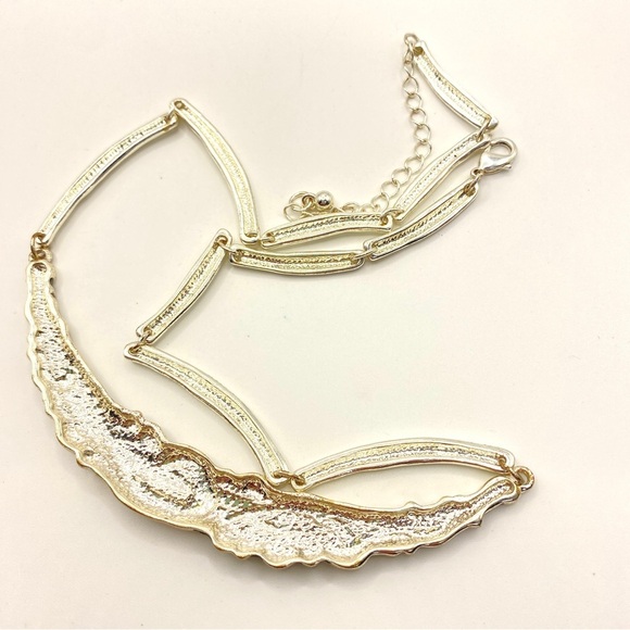 Silvertone & Black Segmented Necklace - Picture 5 of 6